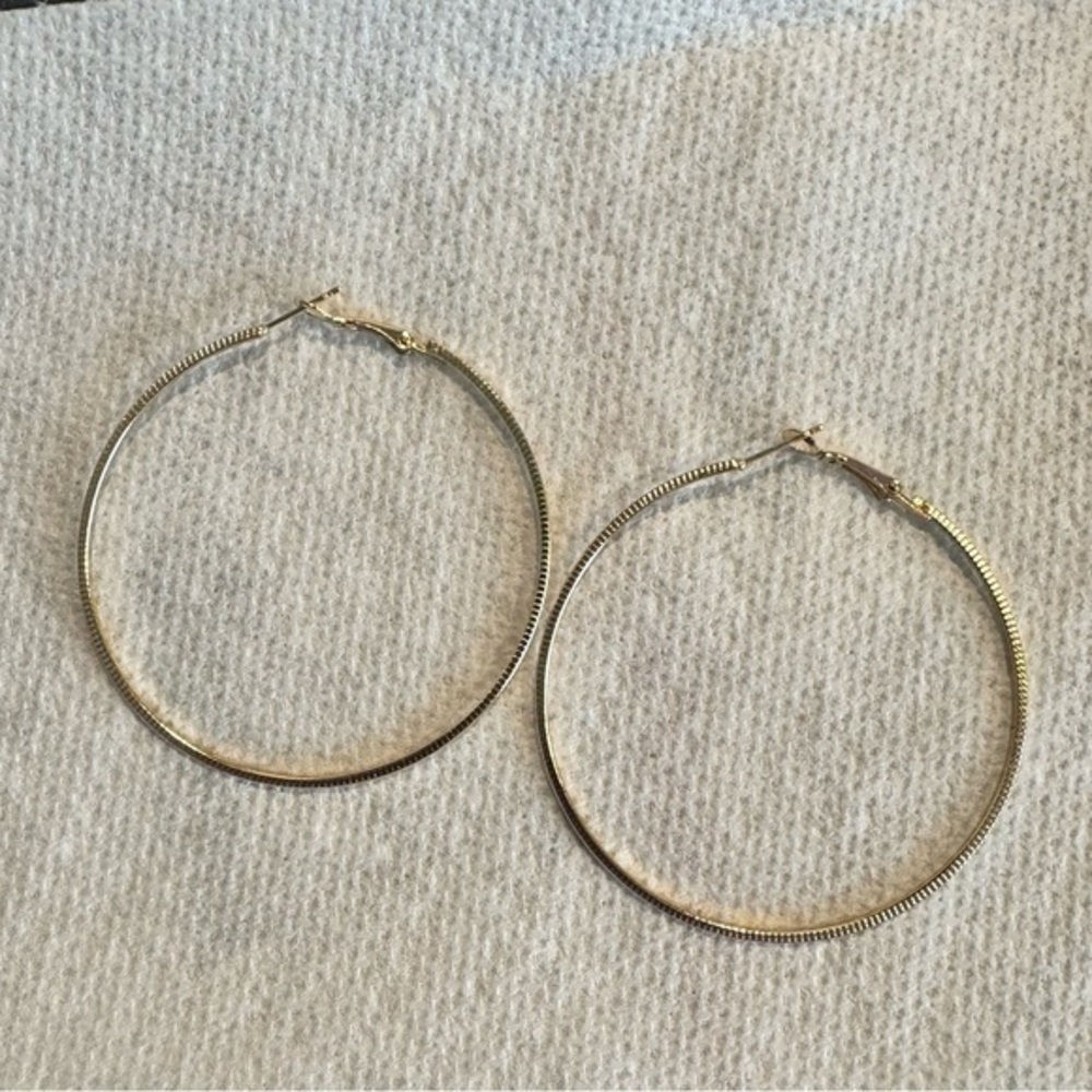 Gold Minimalist Hoop Earrings Timeless Design